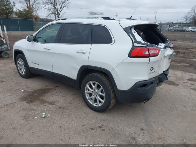 Aukcja sprzedaży 2015 Jeep Cherokee Latitude, vin: 1C4PJMCS8FW619371, numer aukcji: 44677343