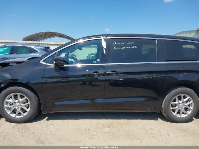 44677354 :رقم المزاد ، 2C4RC1BG1TR230588 vin ، 2026 Chrysler Pacifica Select مزاد بيع