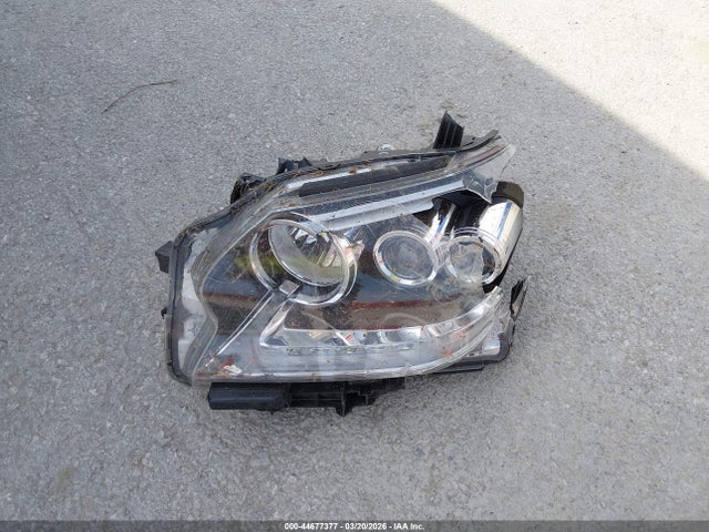 44677377 :رقم المزاد ، 5GAEVBKW2KJ225409 vin ، 2019 Buick Enclave Awd Premium مزاد بيع