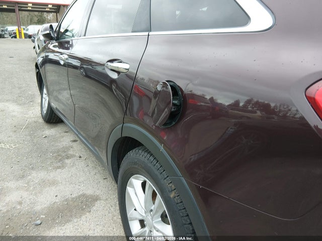 5XYPGDA58GG063038 KIA Sorento 3.3l Lx