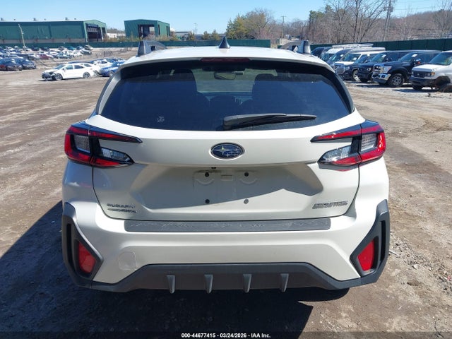 44677415 :رقم المزاد ، JF2GUADC5R8305958 vin ، 2024 Subaru Crosstrek Premium مزاد بيع