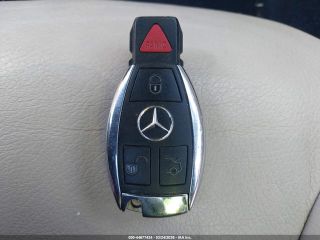 Продаж на аукціоні авто 2013 Mercedes-benz Slk 250, vin: WDDPK4HA2DF051537, номер лоту: 44677434
