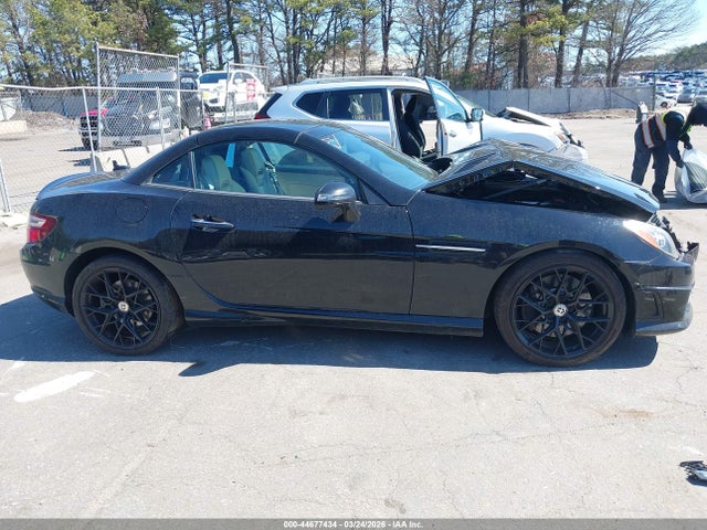 Продаж на аукціоні авто 2013 Mercedes-benz Slk 250, vin: WDDPK4HA2DF051537, номер лоту: 44677434