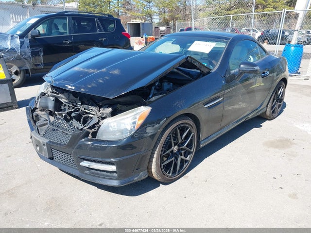 Продаж на аукціоні авто 2013 Mercedes-benz Slk 250, vin: WDDPK4HA2DF051537, номер лоту: 44677434