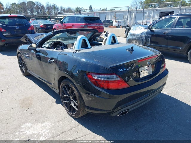 Продаж на аукціоні авто 2013 Mercedes-benz Slk 250, vin: WDDPK4HA2DF051537, номер лоту: 44677434