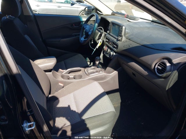 2018 Hyundai Kona Se მანქანა იყიდება აუქციონზე, vin: KM8K1CAA4JU113454, აუქციონის ნომერი: 44677440