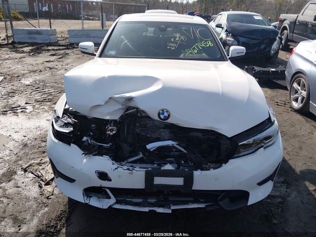 44677458 :رقم المزاد ، WBA5R7C55KAJ79920 vin ، 2019 Bmw 330i Xdrive مزاد بيع