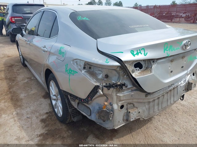 JTNB11HK5J3015218 Toyota CAMRY LE