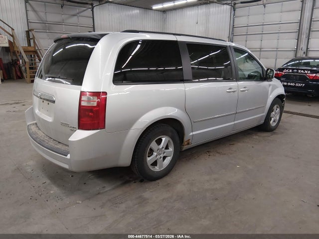 44677514 :رقم المزاد ، 2D4RN5D18AR458811 vin ، 2010 Dodge Grand Caravan Sxt مزاد بيع