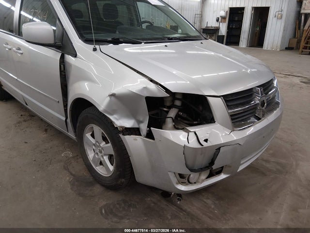 44677514 :رقم المزاد ، 2D4RN5D18AR458811 vin ، 2010 Dodge Grand Caravan Sxt مزاد بيع
