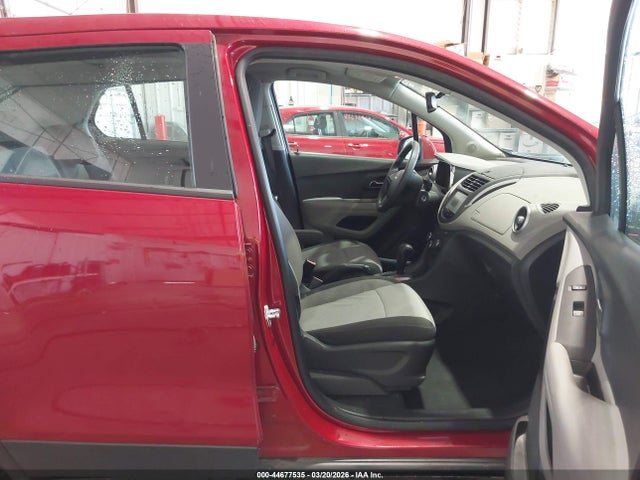 KL7CJKSBXFB088571 Chevrolet Trax 1ls