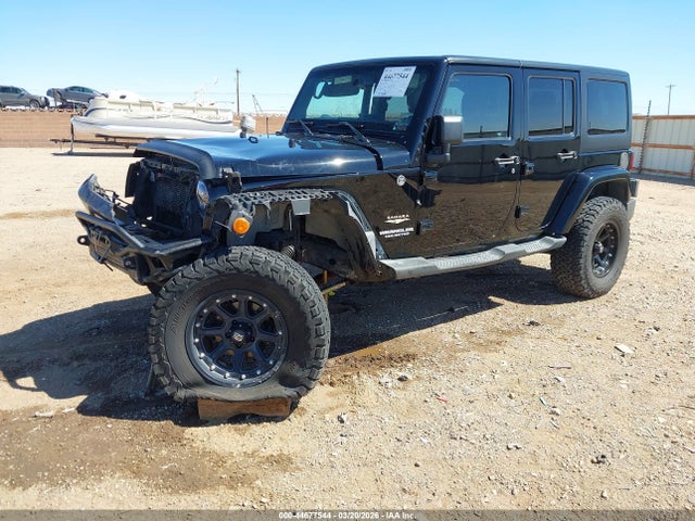 44677544 :رقم المزاد ، 1C4BJWEG2DL513415 vin ، 2013 Jeep Wrangler Unlimited Sahara مزاد بيع