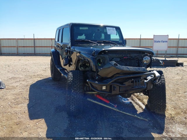 44677544 :رقم المزاد ، 1C4BJWEG2DL513415 vin ، 2013 Jeep Wrangler Unlimited Sahara مزاد بيع