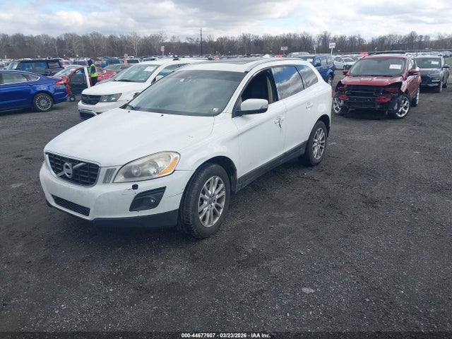 2010 VOLVO XC60 YV4992DZ4A2065003 Photo 1
