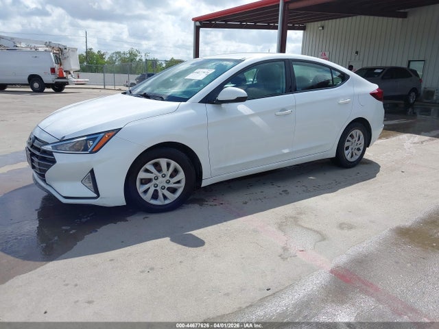Hyundai ELANTRA SE 2019 5NPD74LF4KH480862 Image 2