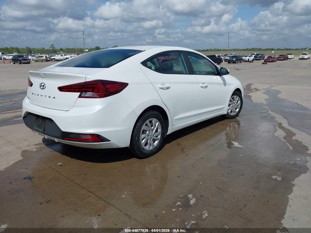 Hyundai ELANTRA SE 2019 5NPD74LF4KH480862 Image 4