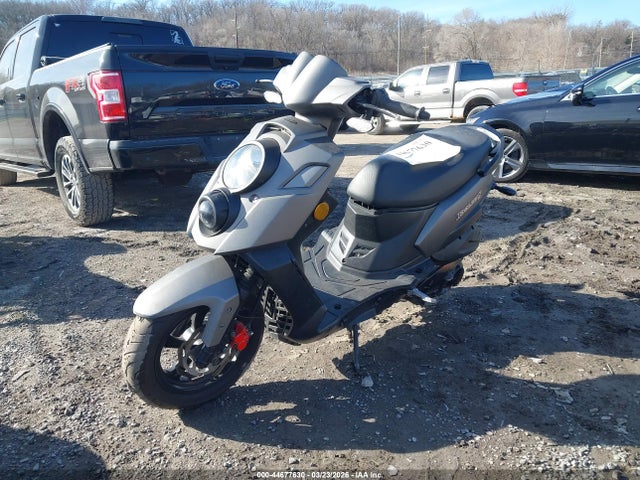 RFVBFBF93J1001511 Genuine Scooter Co. Hooligan 170i