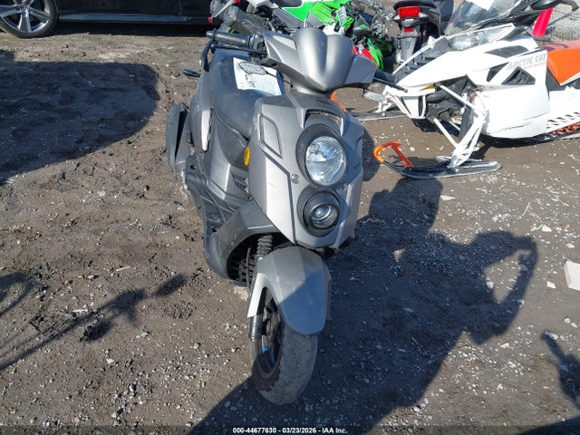 RFVBFBF93J1001511 Genuine Scooter Co. Hooligan 170i