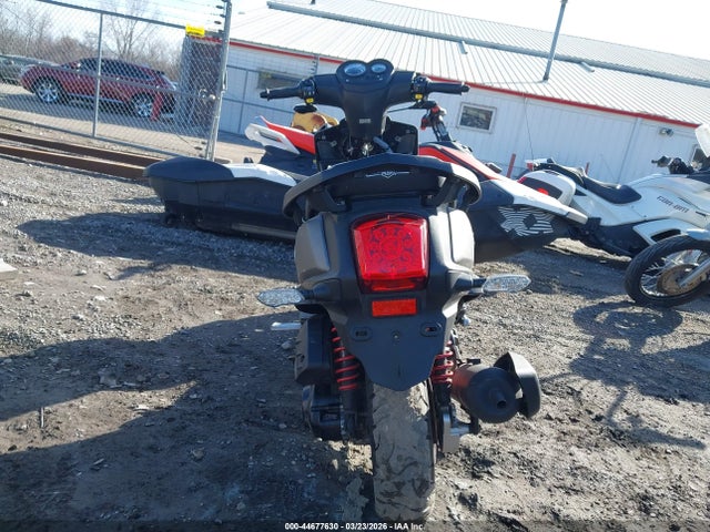 RFVBFBF93J1001511 Genuine Scooter Co. Hooligan 170i