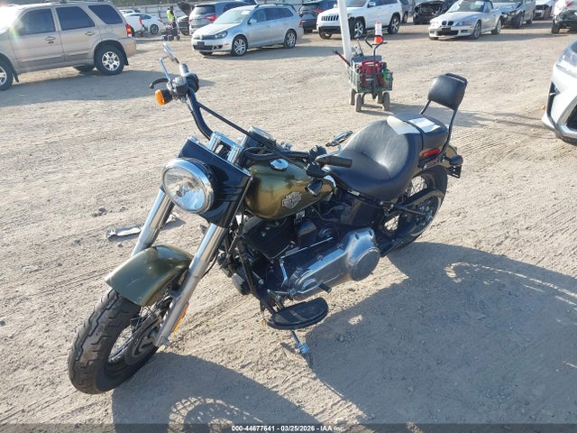 44677641 :رقم المزاد ، 1HD1JRV11GB040639 vin ، 2016 Harley-davidson Fls Softail Slim مزاد بيع