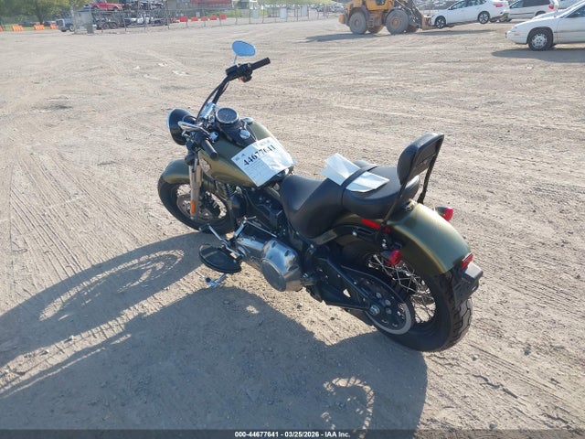 44677641 :رقم المزاد ، 1HD1JRV11GB040639 vin ، 2016 Harley-davidson Fls Softail Slim مزاد بيع