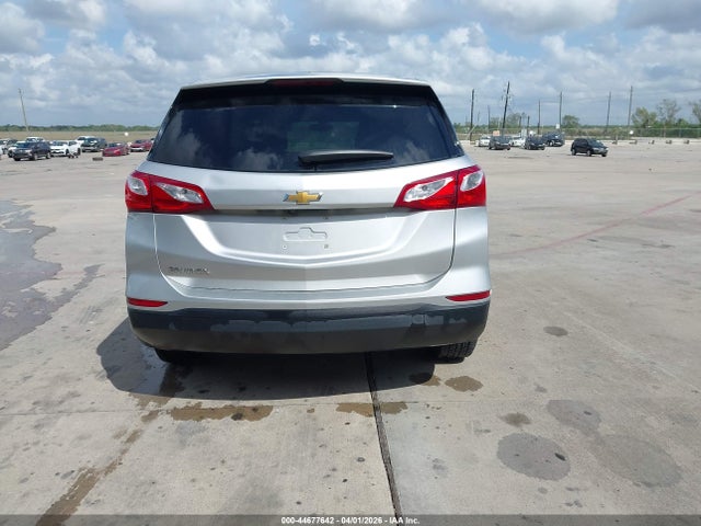 3GNAXHEV8KS637885 Chevrolet EQUINOX LS