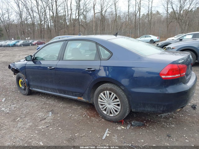 Продажа на аукционе авто 2014 Volkswagen Passat 2.5l S, vin: 1VWAP7A31EC004921, номер лота: 44677650