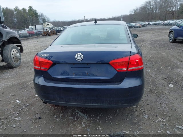 Продажа на аукционе авто 2014 Volkswagen Passat 2.5l S, vin: 1VWAP7A31EC004921, номер лота: 44677650