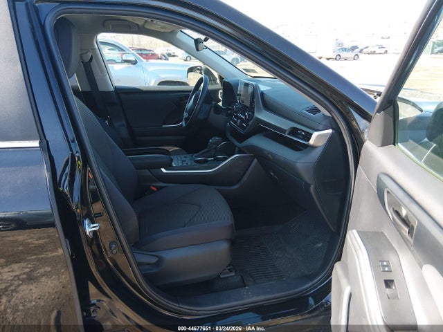 5TDKDRBH6PS501311 Toyota Highlander Le
