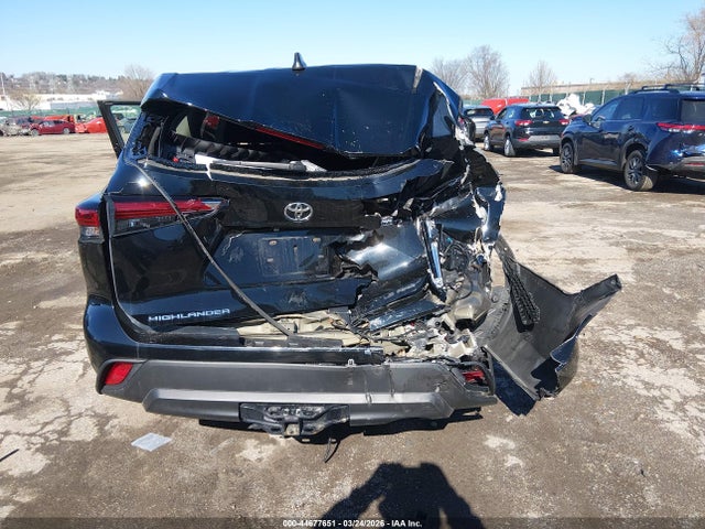 5TDKDRBH6PS501311 Toyota Highlander Le