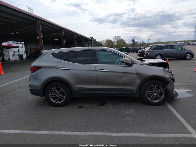 44677670 :رقم المزاد ، 5NMZTDLB3JH060343 vin ، 2018 Hyundai Santa Fe Sport 2.4l مزاد بيع