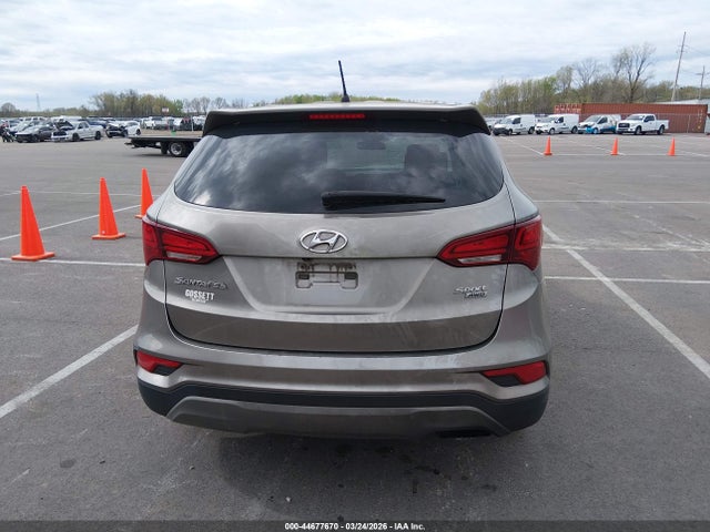 44677670 :رقم المزاد ، 5NMZTDLB3JH060343 vin ، 2018 Hyundai Santa Fe Sport 2.4l مزاد بيع