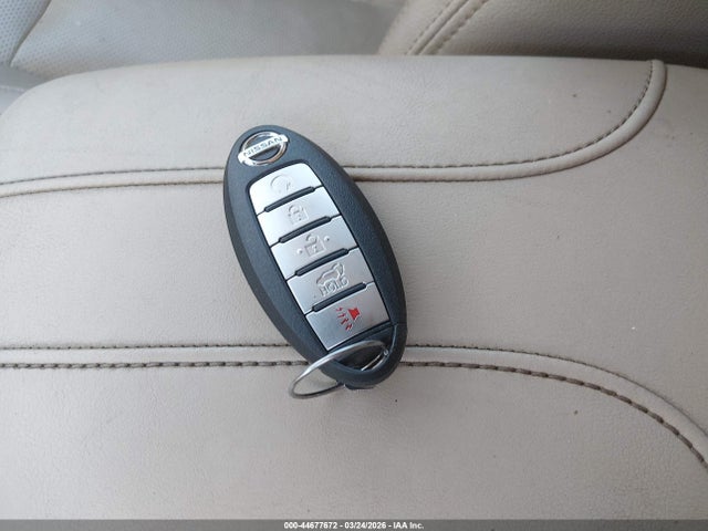 44677672 :رقم المزاد ، 5N1AT2MT2HC838399 vin ، 2017 Nissan Rogue Sl مزاد بيع