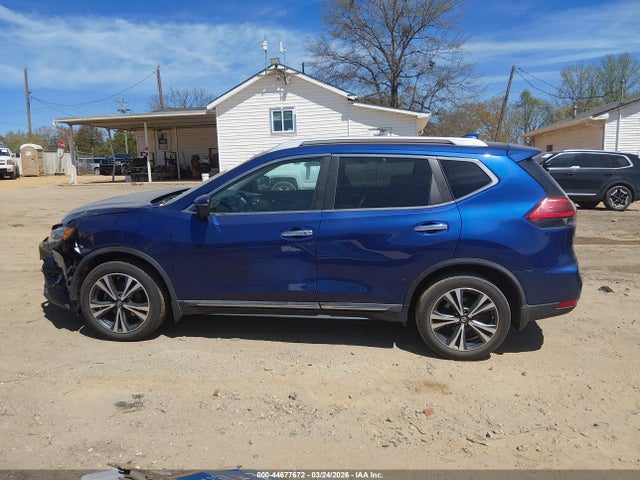 44677672 :رقم المزاد ، 5N1AT2MT2HC838399 vin ، 2017 Nissan Rogue Sl مزاد بيع