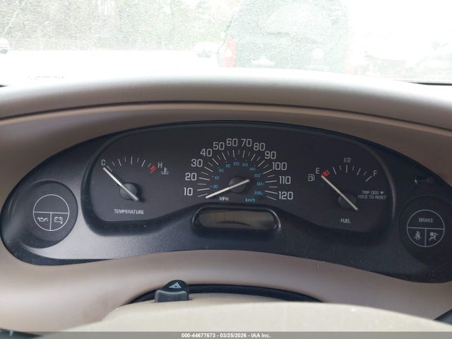 Продажа на аукционе авто 2003 Buick Century Custom, vin: 2G4WS52J031215180, номер лота: 44677673