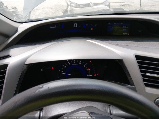 Продажа на аукционе авто 2012 Honda Civic Hf, vin: 2HGFB2F69CH555770, номер лота: 44677678