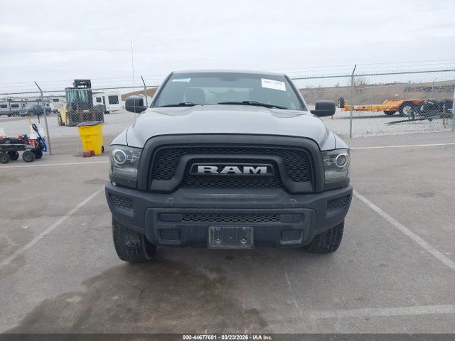 1C6RR7GG6NS225602 RAM 1500 Classic Warlock 4x4 6&#039;4 Box