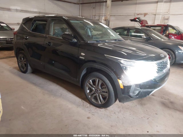 2021 KIA SELTOS KNDEPCAA9M7061578