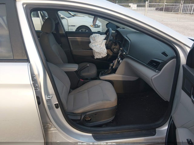 2019 Hyundai Elantra Sel მანქანა იყიდება აუქციონზე, vin: 5NPD84LF5KH463288, აუქციონის ნომერი: 44677758
