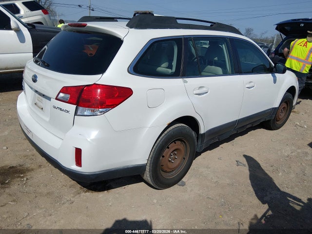 2013 Subaru Outback 2.5i მანქანა იყიდება აუქციონზე, vin: 4S4BRCAC9D1237722, აუქციონის ნომერი: 44677777