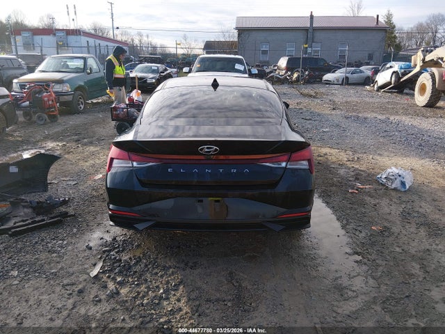 44677780 :رقم المزاد ، 5NPLS4AG6PH100370 vin ، 2023 Hyundai Elantra Sel مزاد بيع