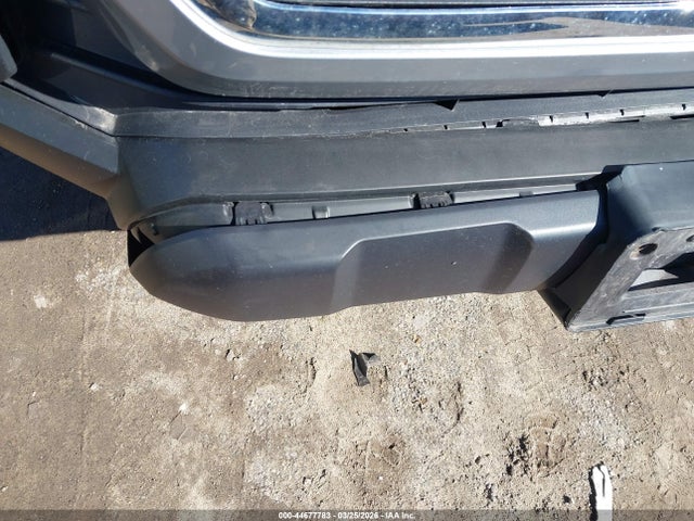 5TFRX5GN0KX142201 Toyota Tacoma Sr