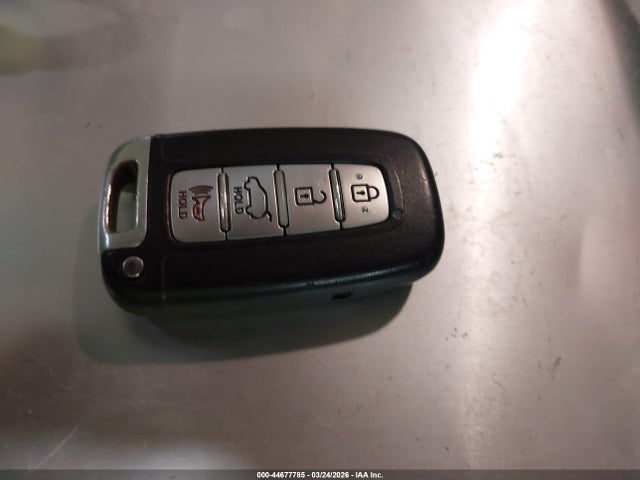KMHTC6AD6HU321386 Hyundai Veloster Value Edition
