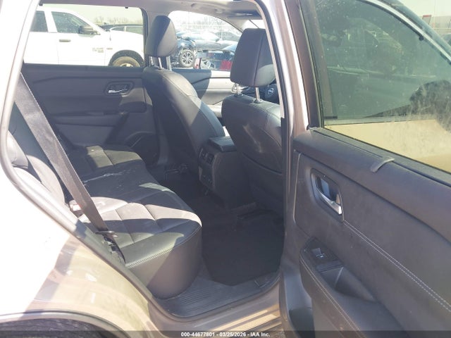 Auction sale of the 2024 Nissan Rogue Sl Intelligent Awd, vin: JN8BT3CB3RW179972, lot number: 44677801