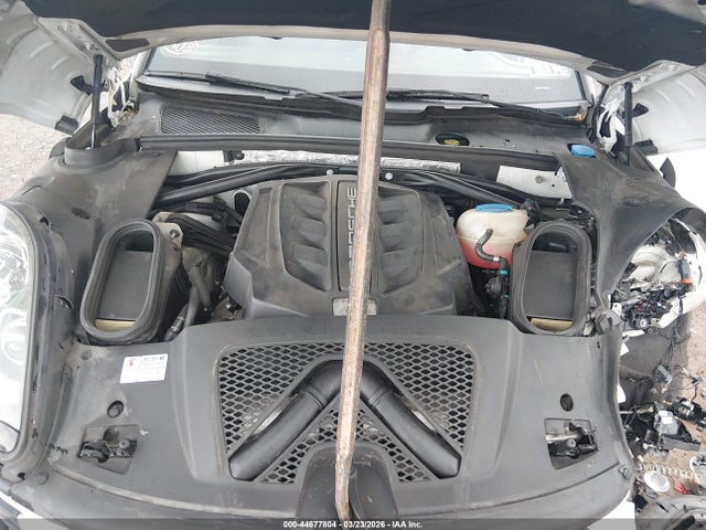 2016 PORSCHE MACAN WP1AB2A53GLB40796 Photo 9