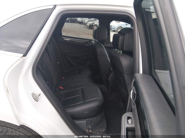 2016 PORSCHE MACAN WP1AB2A53GLB40796 Photo 7