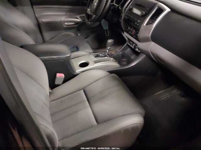 2013 TOYOTA TACOMA 3TMLU4EN0DM107646 Photo 4