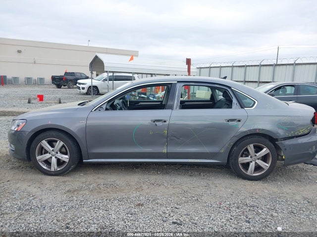 44677821 :رقم المزاد ، 1VWAT7A36FC103117 vin ، 2015 Volkswagen Passat 1.8t Limited Edition مزاد بيع