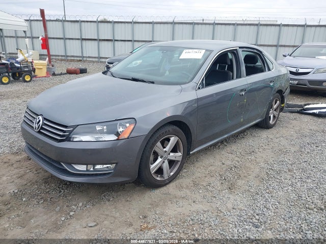 44677821 :رقم المزاد ، 1VWAT7A36FC103117 vin ، 2015 Volkswagen Passat 1.8t Limited Edition مزاد بيع