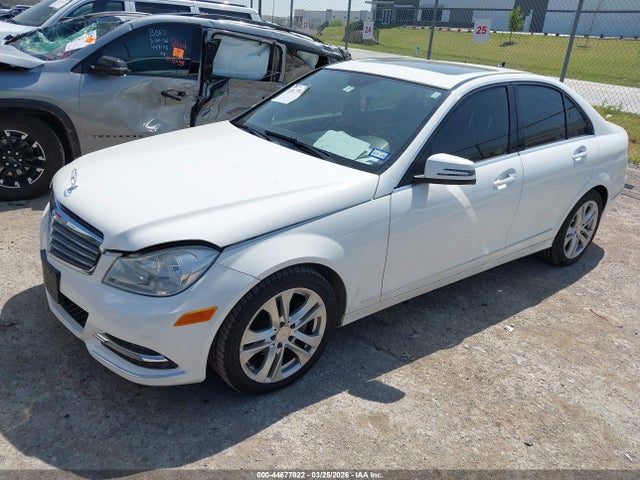 Aukcja sprzedaży 2014 Mercedes-benz C 250 Luxury, vin: WDDGF4HB4EA916231, numer aukcji: 44677822